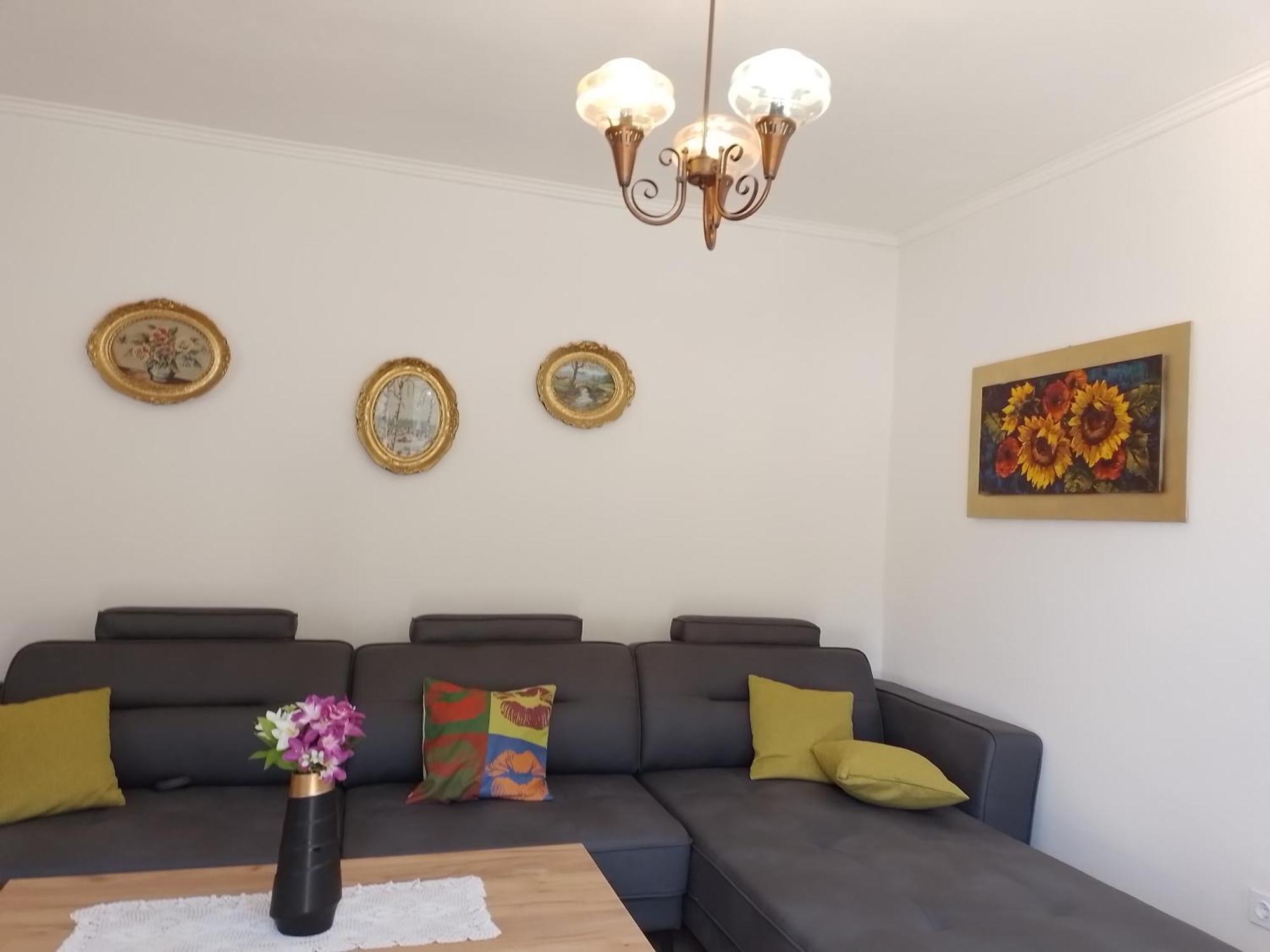 Guesthouse Sanja - Apartments 212 موستار الغرفة الصورة