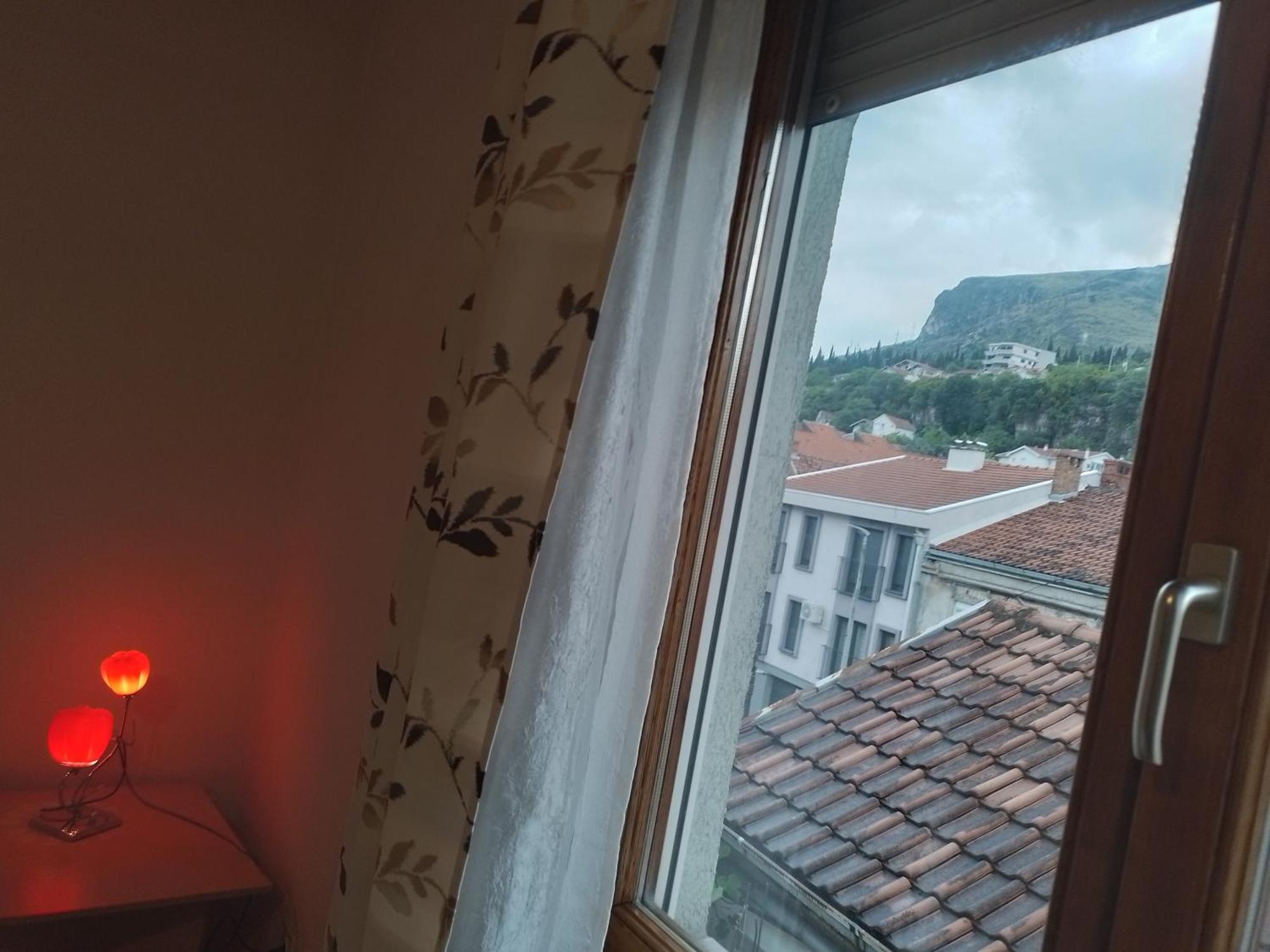Guesthouse Sanja - Apartments 212 موستار المظهر الخارجي الصورة
