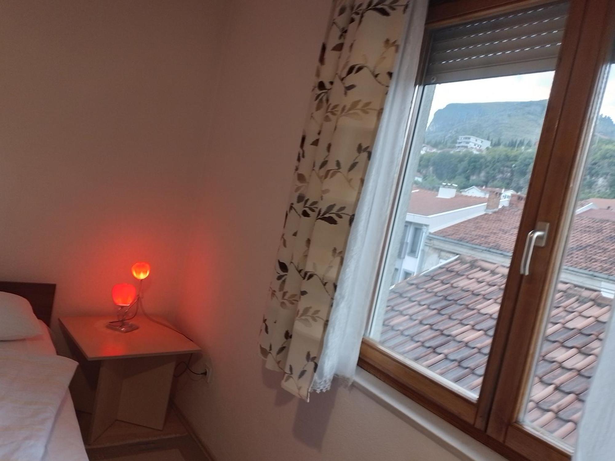Guesthouse Sanja - Apartments 212 موستار المظهر الخارجي الصورة